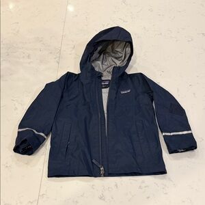 Patagonia Navy Torrentshell 4T Rain Jacket